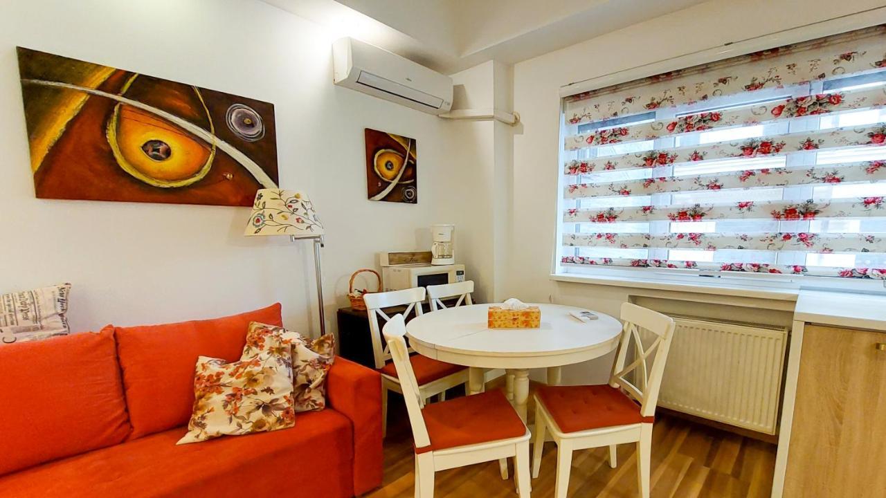 Fancy 1Bd Family Friendly In Historical Centre Apartment Bucharest Luaran gambar