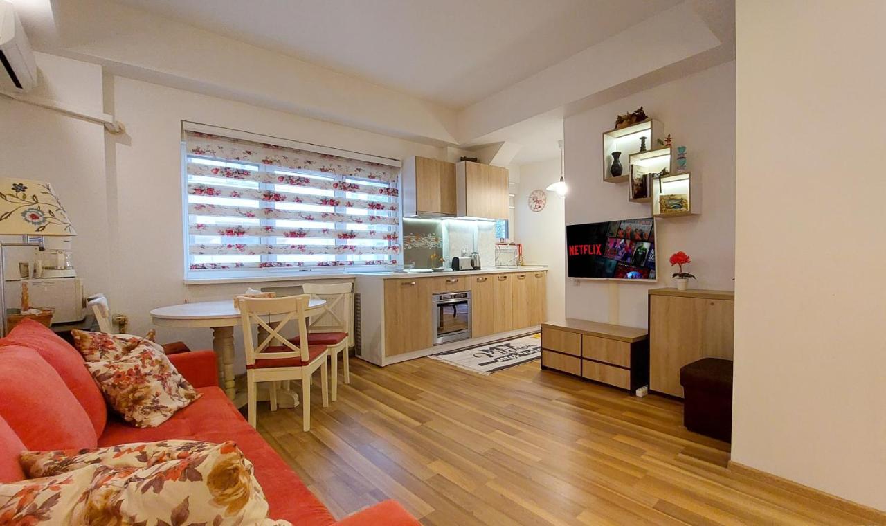 Fancy 1Bd Family Friendly In Historical Centre Apartment Bucharest Luaran gambar