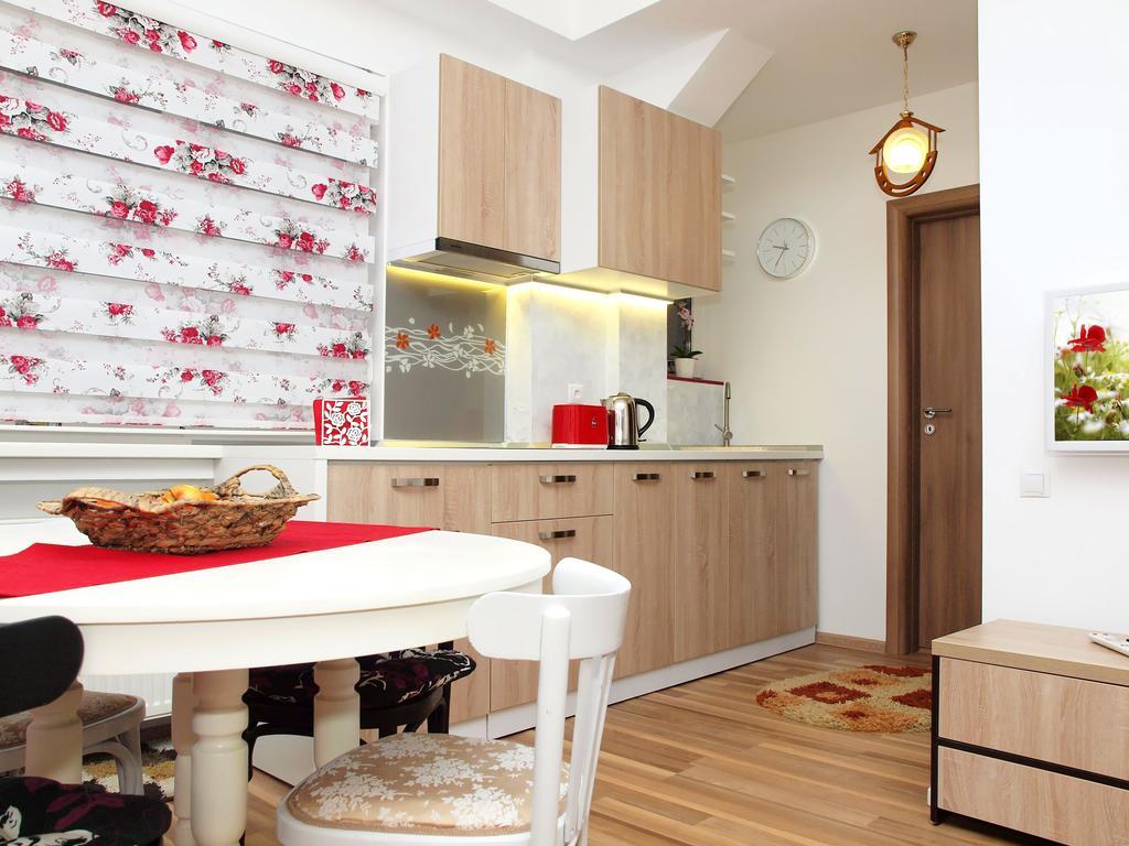 Fancy 1Bd Family Friendly In Historical Centre Apartment Bucharest Luaran gambar